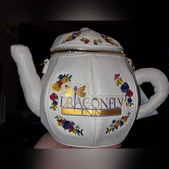 Loungefly Handbags - Brand New! Loungefly WB Gilmore Girls Dragonfly Inn Figural Teapot Crossbody Bag